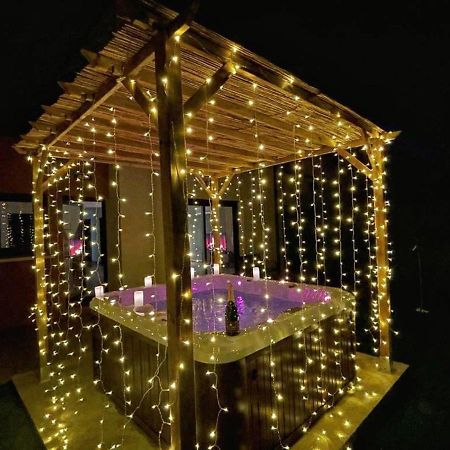 Le Green'Spa - Dijon - Spa-Jardin-Parking Prive 롱빅 외부 사진