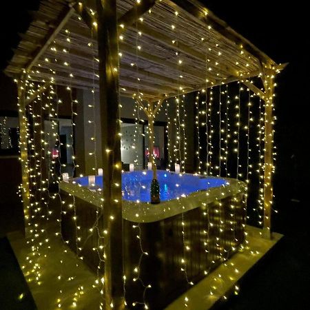 Le Green'Spa - Dijon - Spa-Jardin-Parking Prive 롱빅 외부 사진